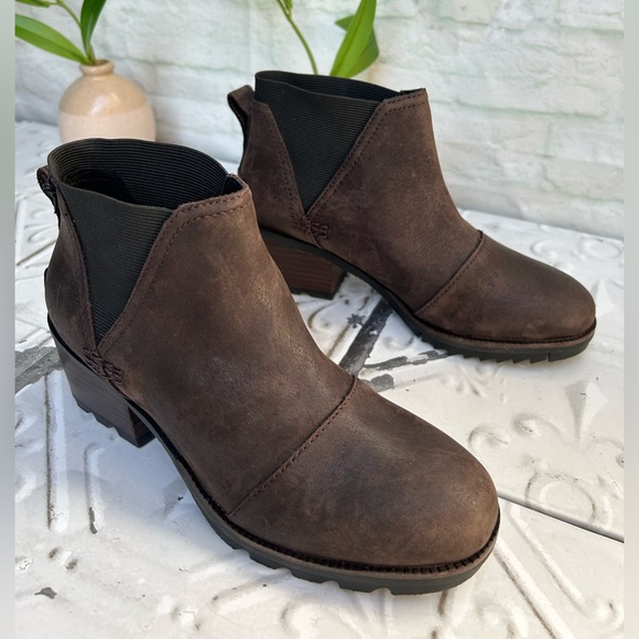 Sorel Women's Cate Chelsea Boot
Casual Waterproof Blackened
Brown size 6 new - Picture 9 of 16